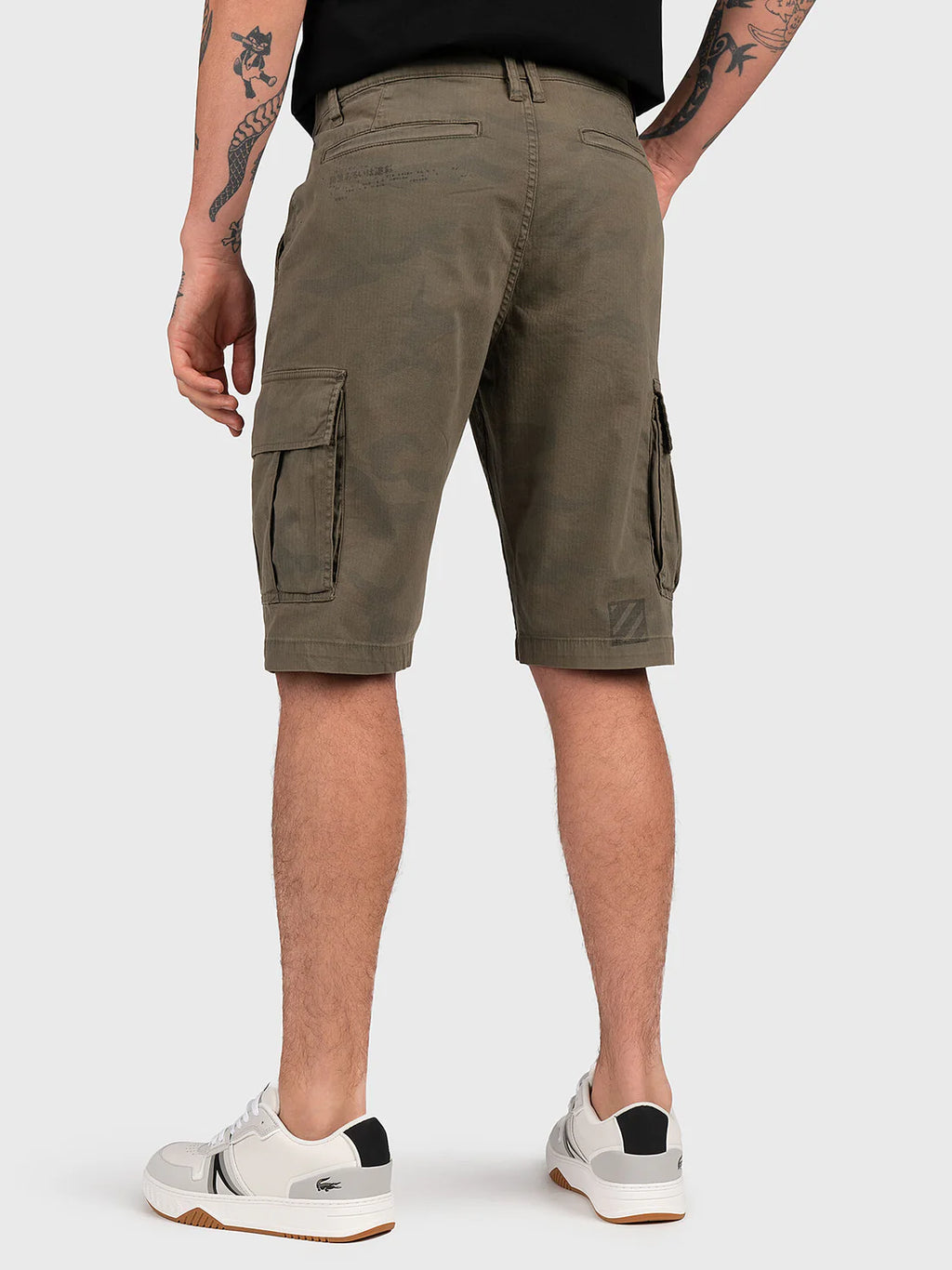 GUESS CHEVRON STRETCH CARGO SHORT -  Мъжки Карго Къси Панталони