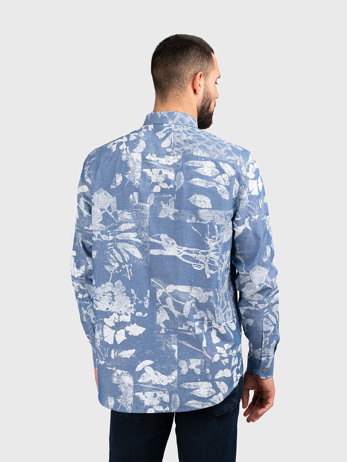 GUESS Collin Chambray AOP Риза – Стил и Комфорт в Едно
