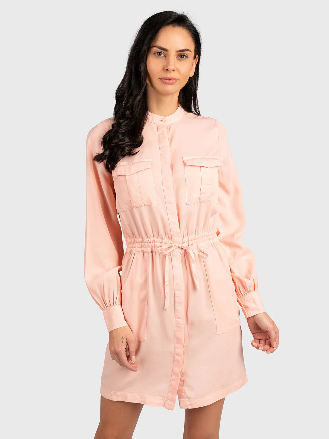 GUESS ELLIS DRESS – Елегантна и Женствена Рокля за Специални Поводи
